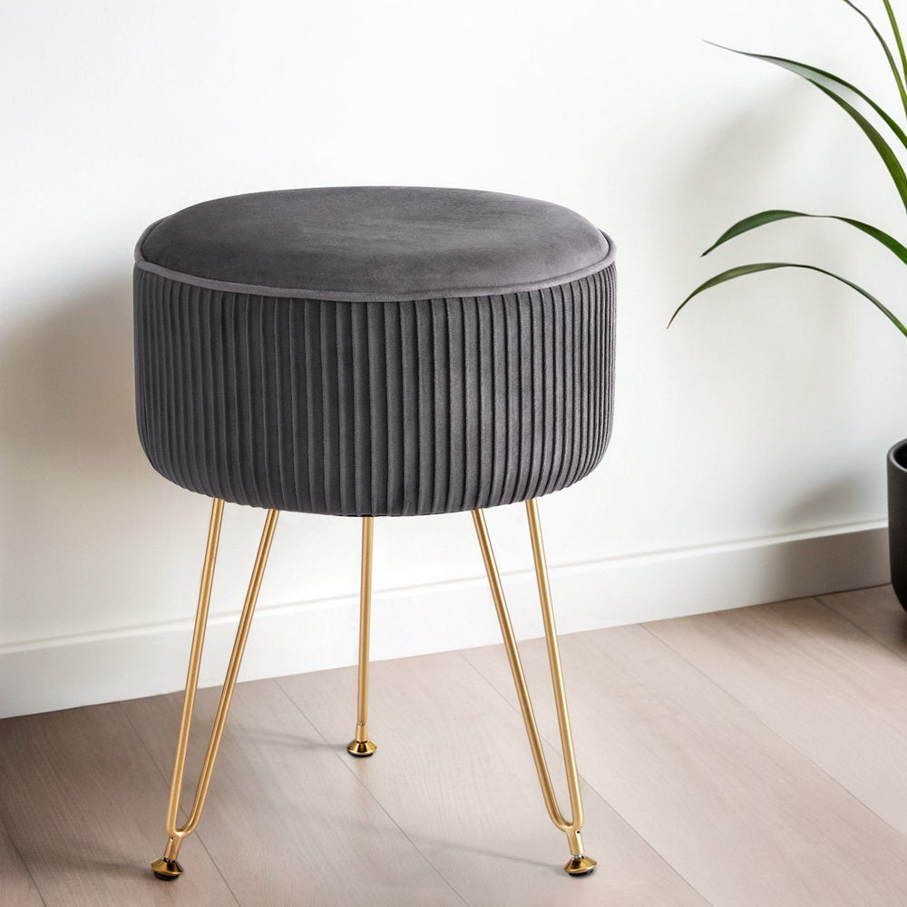 Kelly Velvet Footstool – Elegant & Functional in Grey